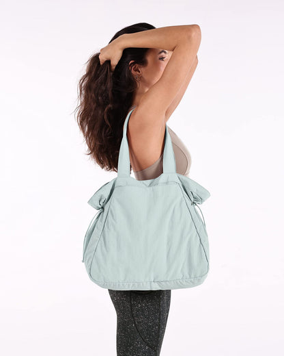 Popular LULU handbag tote bag 18L waterproof yoga casual sports shoulder bag