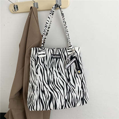 Large Capacity Bag Female Summer New Trendy Student Class Shoulder Underarm Bag Casual Fashion Portable Tote Bag