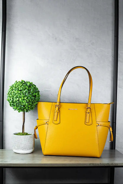 Michael Kors Voyager Large Marigold Leather East West Tote