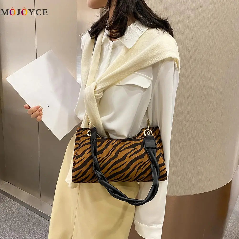 Retro Scrub PU Shoulder Messenger Bag Women Animal Pattern Woven Strap Tote